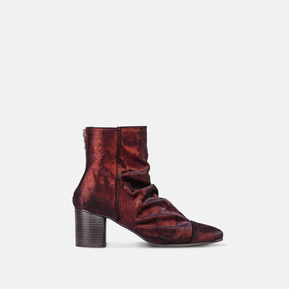 Carela Shoes